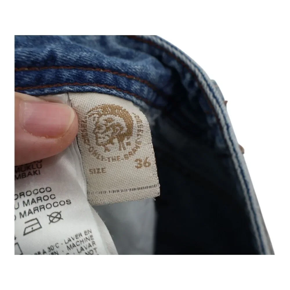 Diesel Larkee Relaxed Blue Regular Comfort Straight Jeans Mens Size 36 x 32